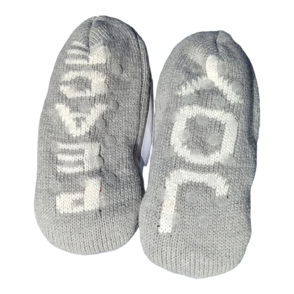 Gymboree S 5-6 Joy/Peace Bear Knit Grey Slippers W/ Nonslip Sole